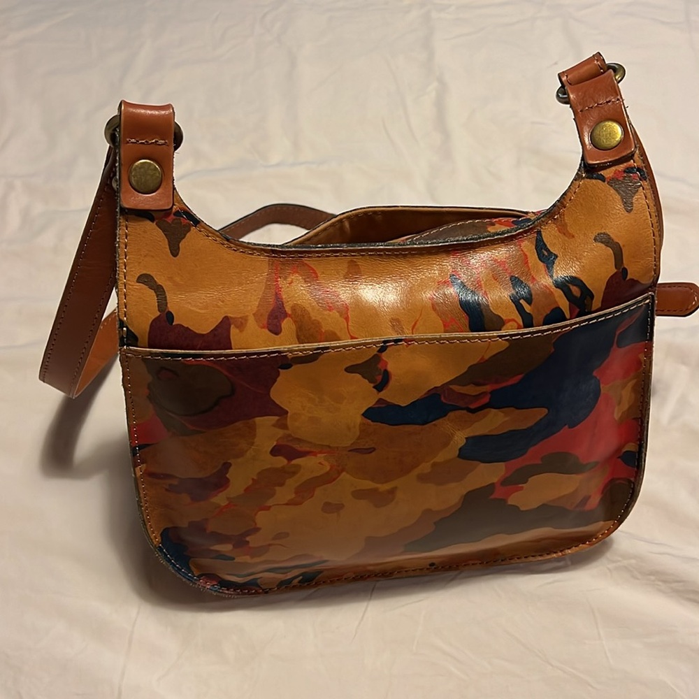 Patricia Nash London Crossbody - Picture 2 of 6